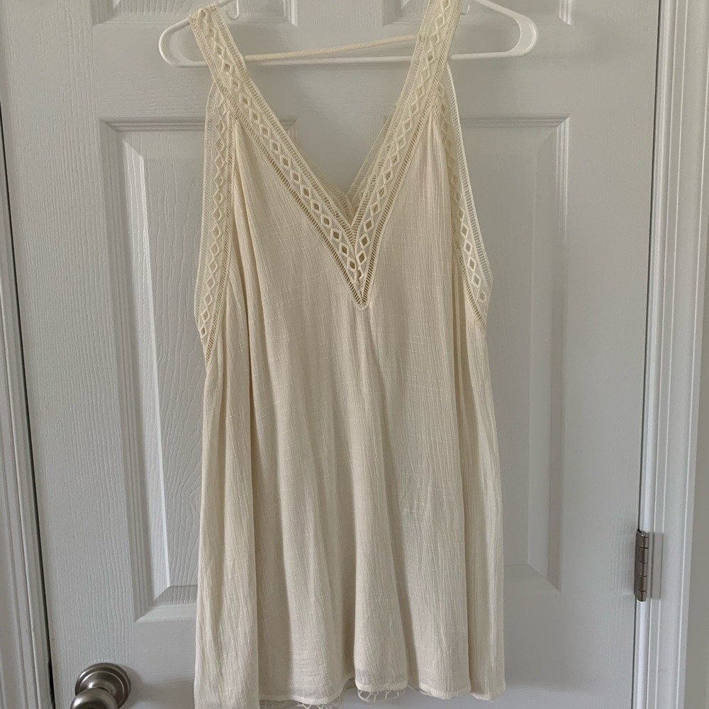 ASTR - The Label White/Cream Dress